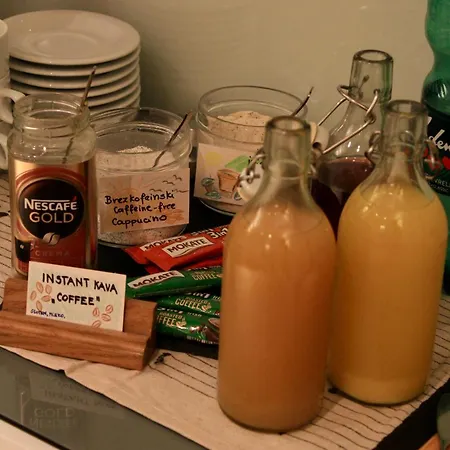 Poni - Sobe Marinsek