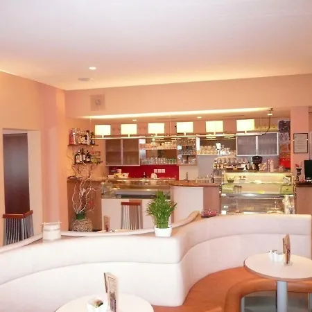 Couette-café Poni - Sobe Marinsek 3*