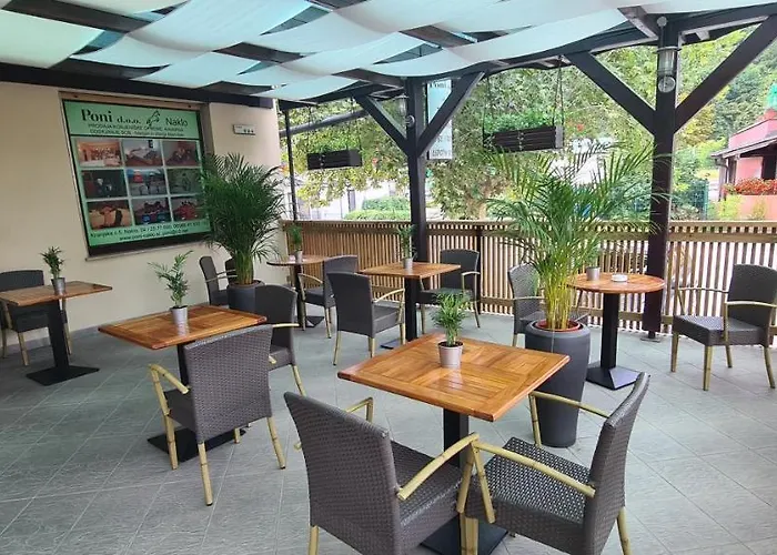 Poni - Sobe Marinsek